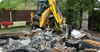 Демонтаж кирпичного фундамента