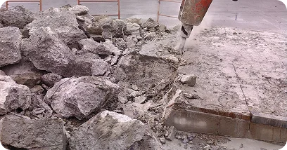 Демонтаж старого бетонного фундамента